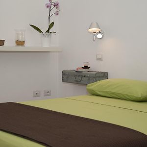 Center 2 Rooms B&b